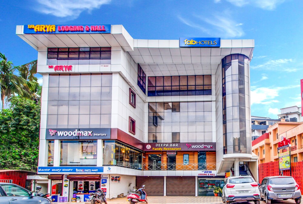 FabHotel Sai Arya in Mangalore, India