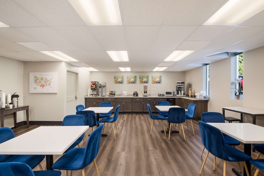 Surestay Plus Hotel By Best Western Seatac Airport - photo 27