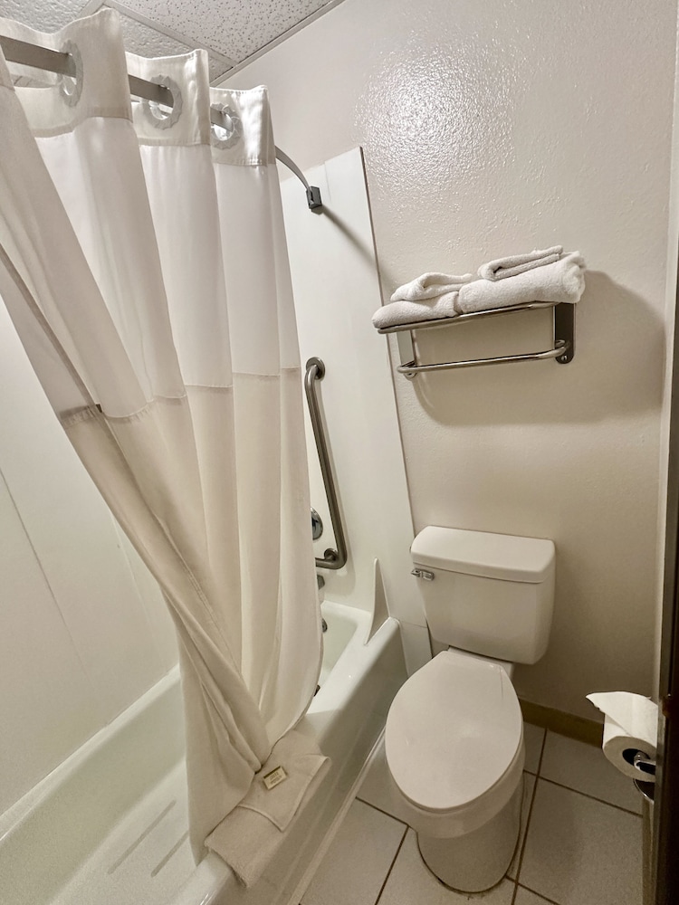 Denison Hotel - photo 14