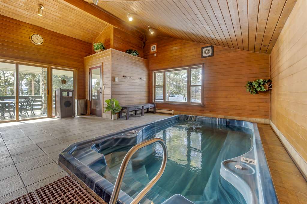 Best Western Ptarmigan Lodge - photo 6