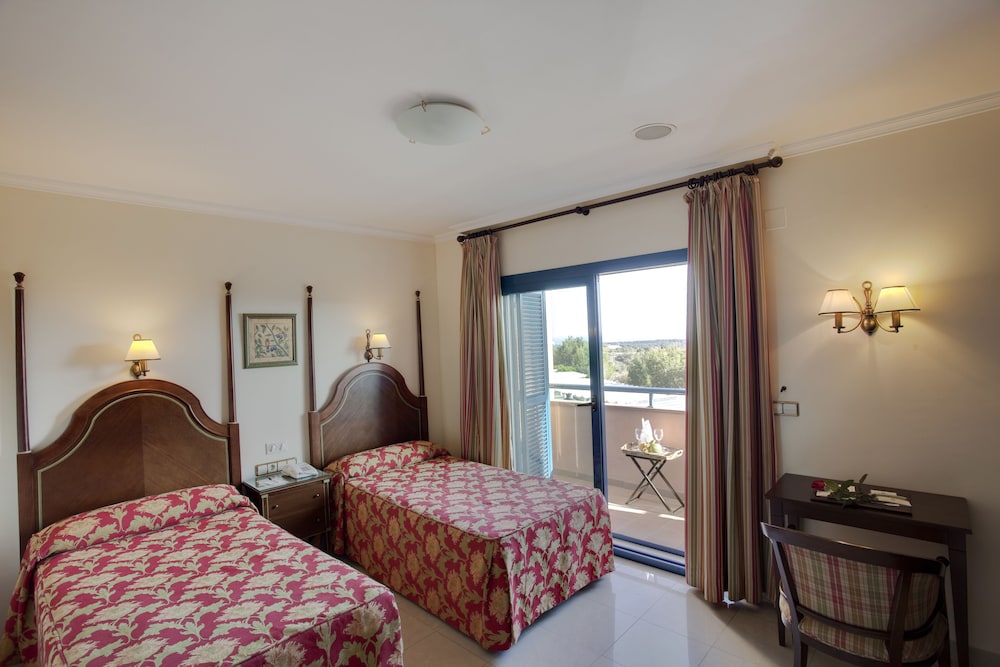 Hotel Golf Campoamor — Orihuela — photo 3