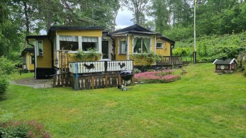 Tämta Beach - carbon neutral hotel in Fristad