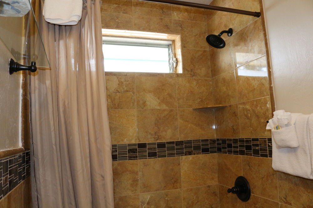 SeaShell Motel - photo 17