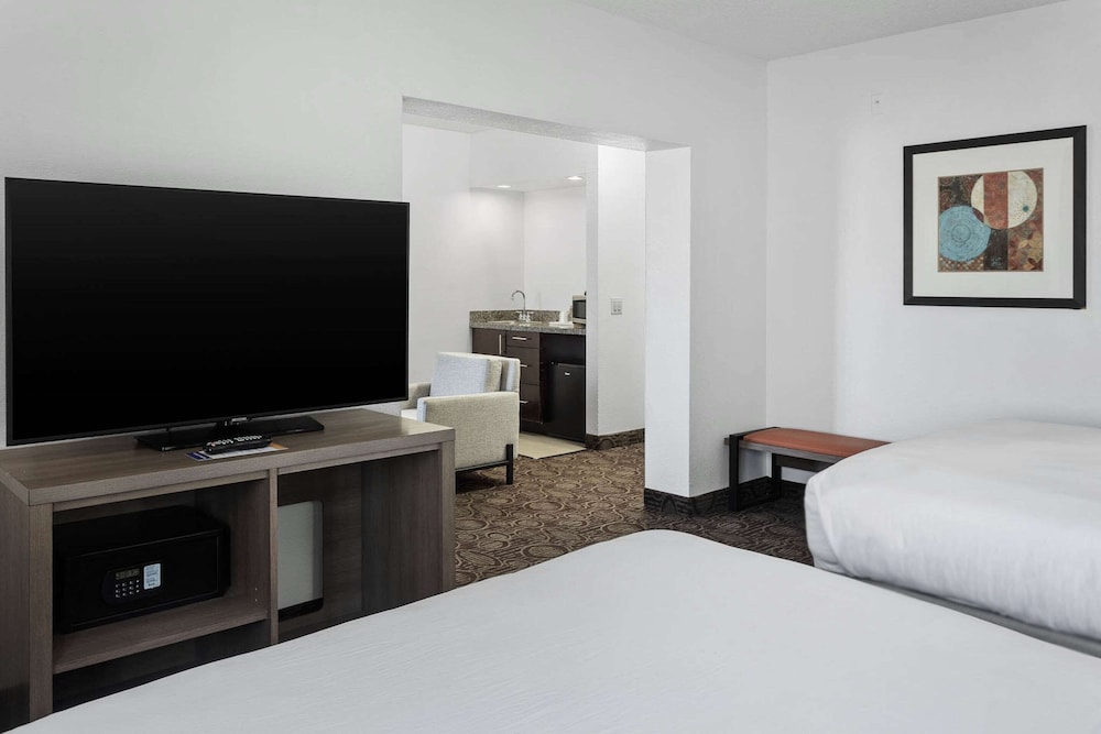 Comfort Inn Chandler Phoenix South I 10 - photo 22