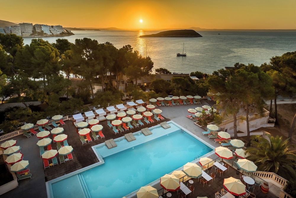Alua Calvia - carbon neutral hotel in Magaluf