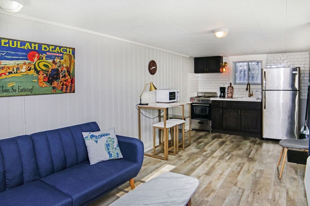 Coastal Suites Resort - photo 26