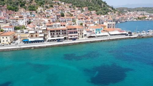 Liakakos Rooms in Gytheio, Greece