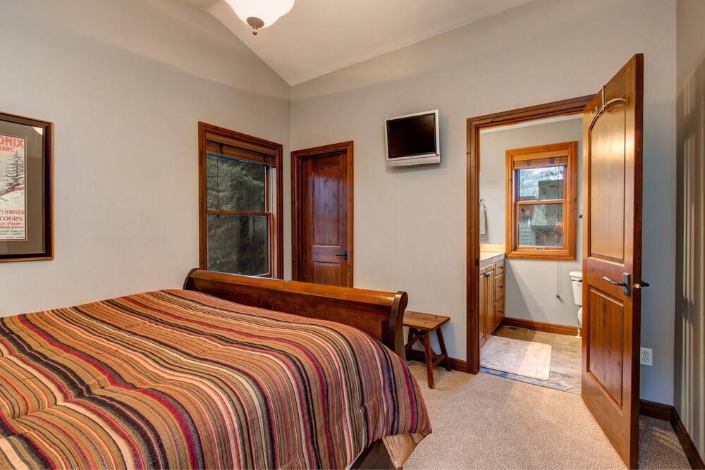 Abode On Empire - photo 3