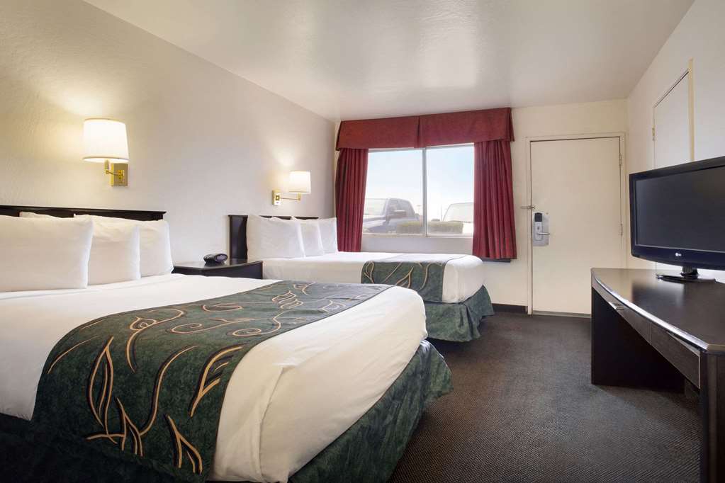 Travelodge by Wyndham Winslow - photo 9