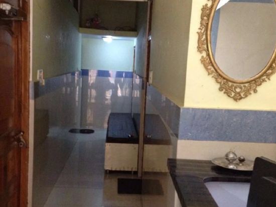 Hotel Great Galaxy in Datia, India