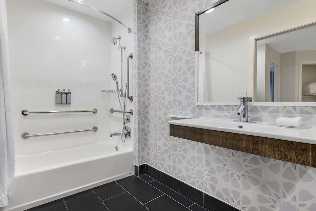 Sonesta ES Suites Torrance Redondo Beach - photo 17