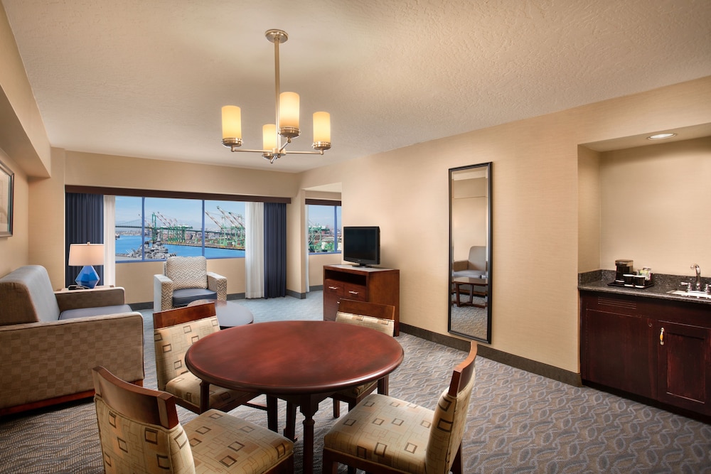 Crowne Plaza Los Angeles Harbor Hotel by IHG - photo 7