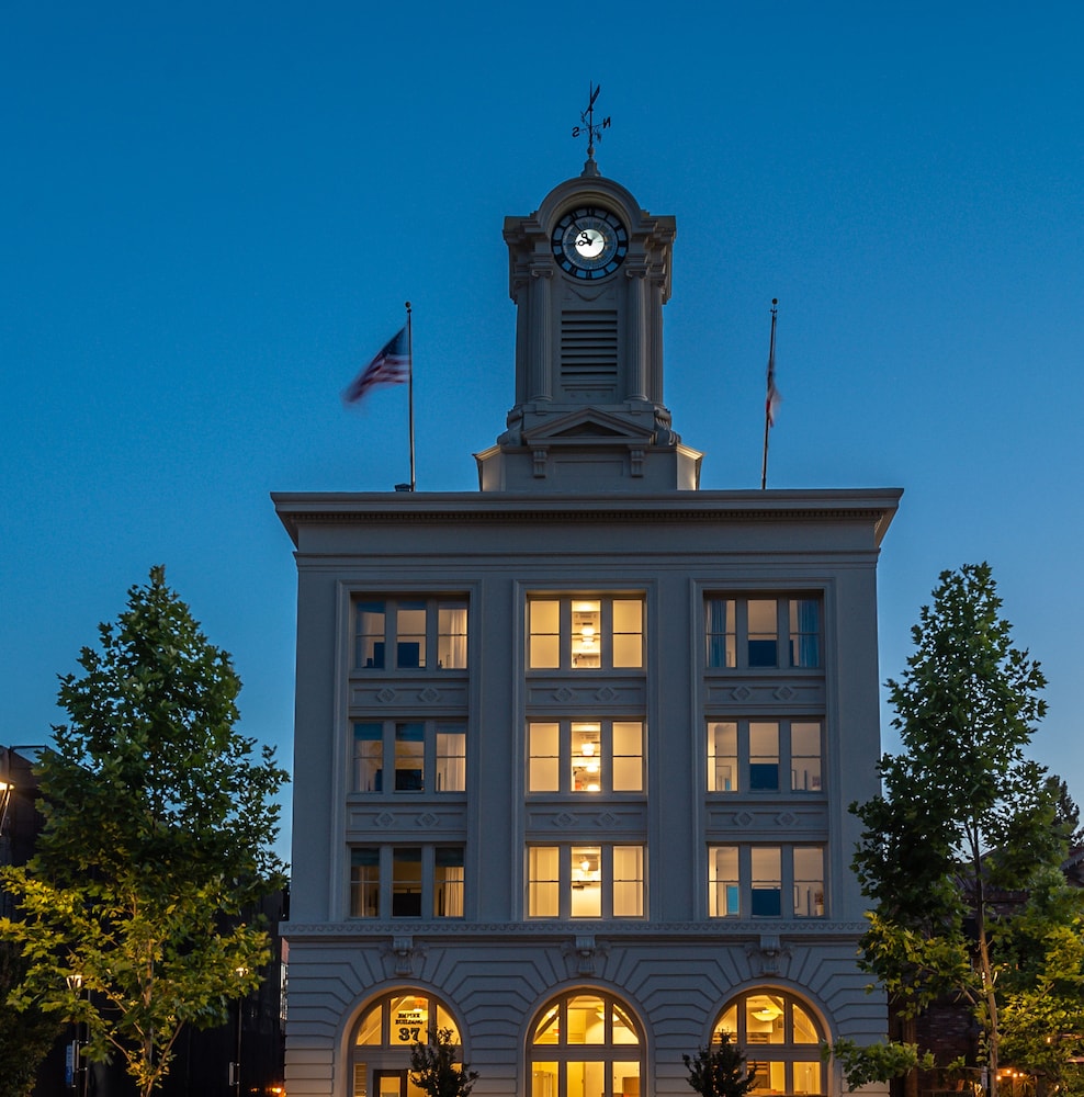 Hotel E - photo 2