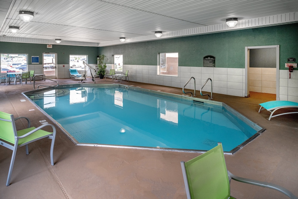 Holiday Inn Express Hotel & Suites Pikeville by IHG - photo 27