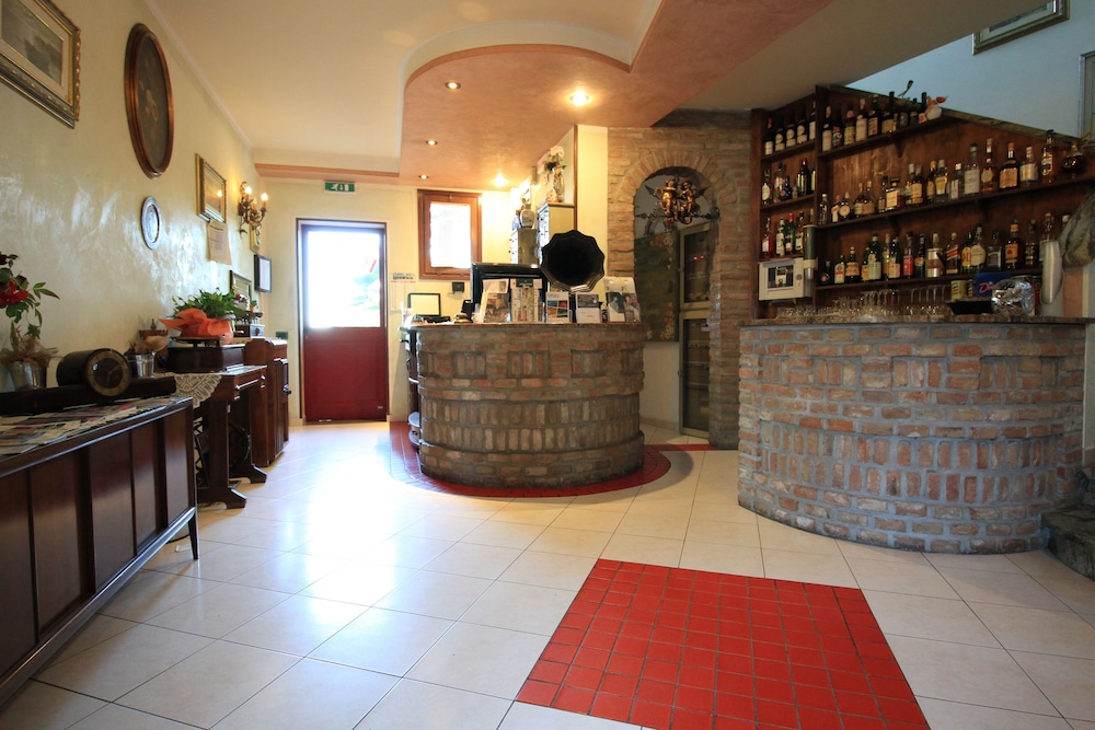 Hotel I Laghetti — Polesella — photo 3
