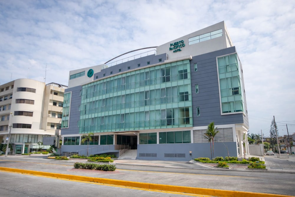 Hotel Puerto Pacifico Guayaquil Airport in Guayaquil, Ecuador