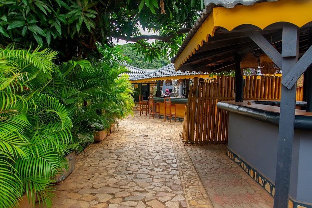 Hôtel Ô Balkan — Lome — photo 2
