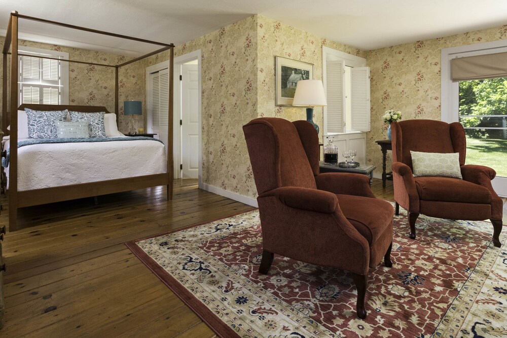 Ashley Manor - photo 6