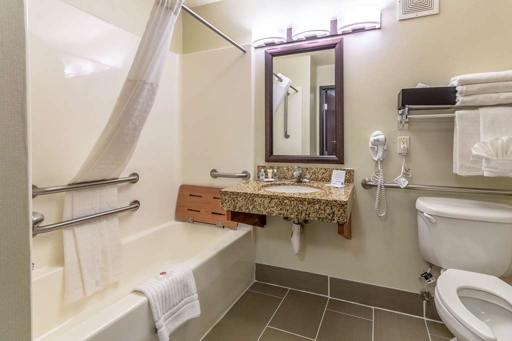 Comfort Inn & Suites Gillette near Campbell Medical Center - photo 11