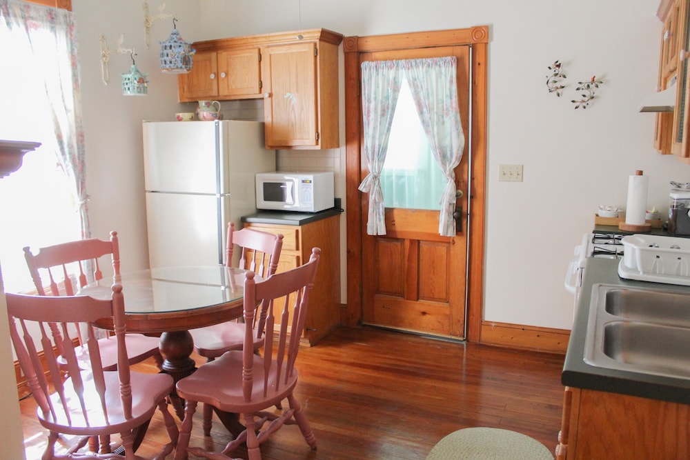 Sweetwater Branch Inn - photo 89
