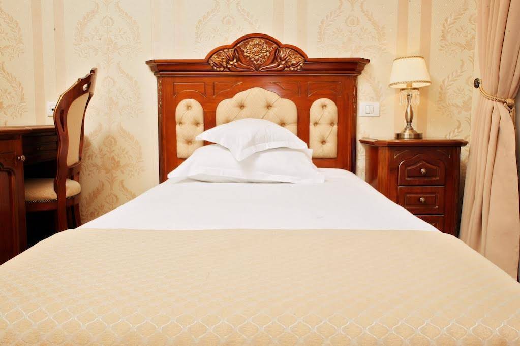 Astoria Grand Hotel — Oradea — photo 5