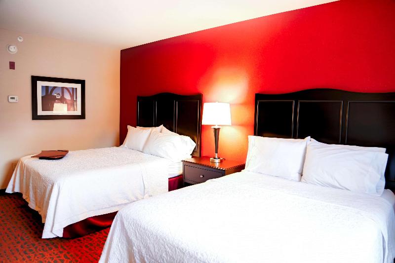 Hampton Inn Lewiston Auburn - photo 46