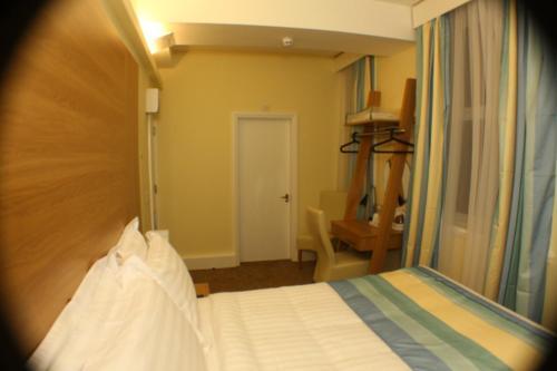 The Drake Hotel — Goole