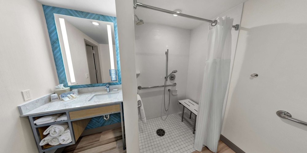 Hilton Garden Inn Ithaca - photo 17