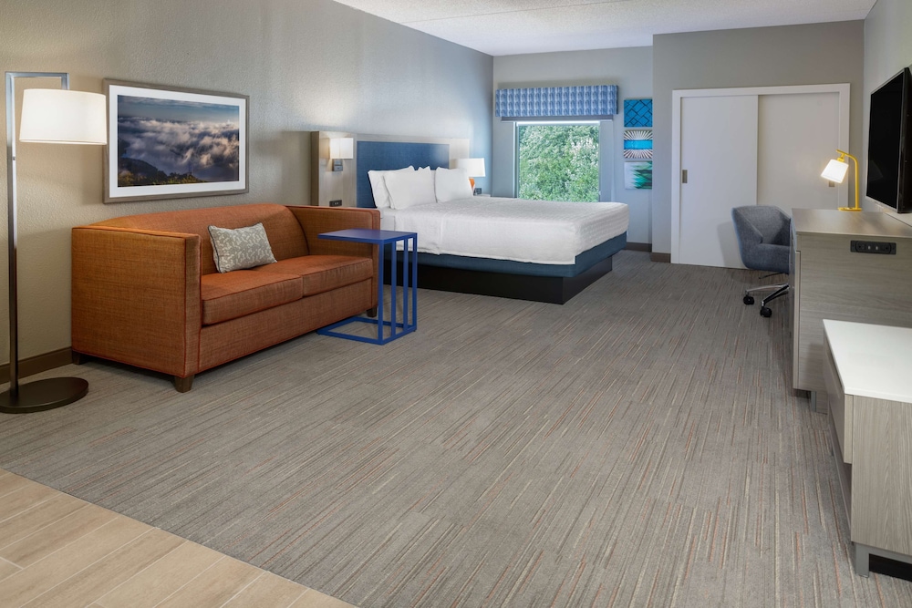 Hampton Inn Harriman Woodbury - photo 23