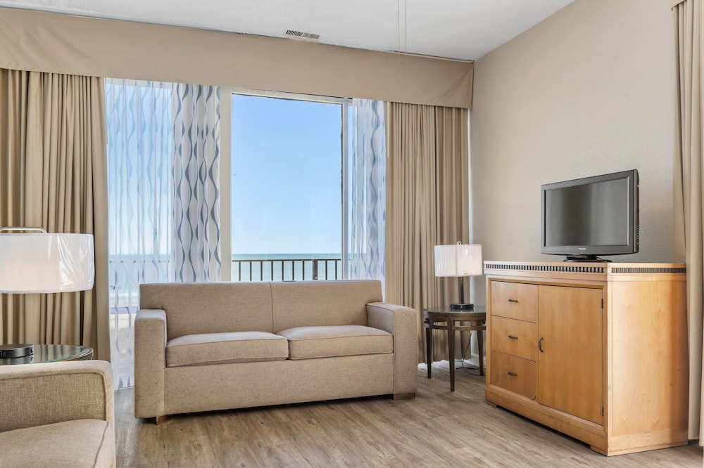 Ocean Crest Inn and Suites - photo 15