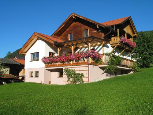 Mini Hotel Devyatka - carbon neutral hotel in Pivdenne