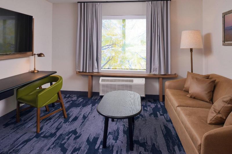 Fairfield Inn & Suites by Marriott Columbus Grove City - photo 75