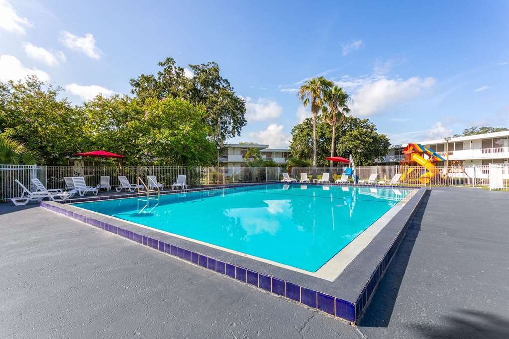 Baymont by Wyndham Orlando Lake Buena Vista South - photo 8