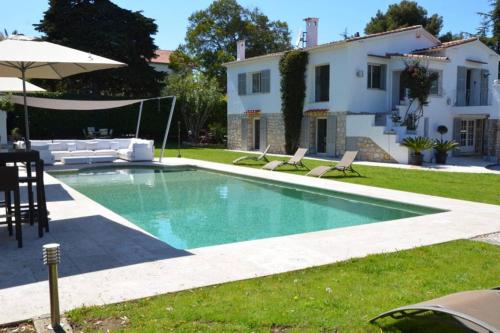 Capleouna Manou - carbon neutral hotel in Antibes