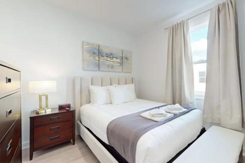 5BR Retreat with Private Pool Near Disney and More in Davenport, United States