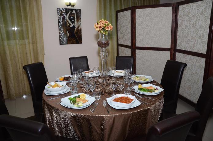 Casablanca — hotel in Bacau