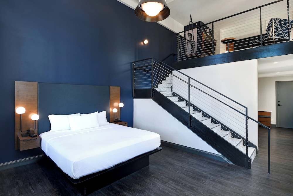 Courtyard by Marriott Cincinnati Downtown - photo 14