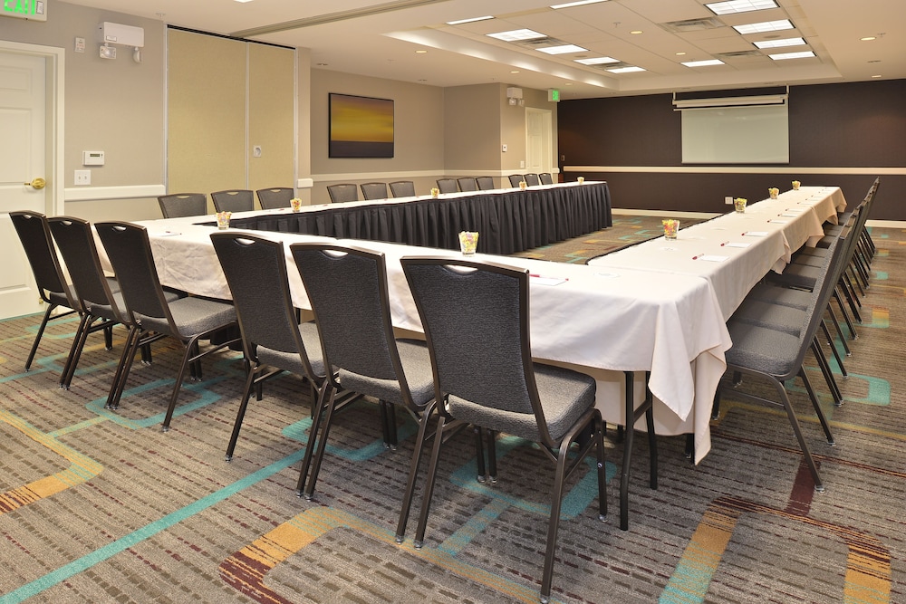 Residence Inn by Marriott Denver Airport at Gateway Park - photo 57