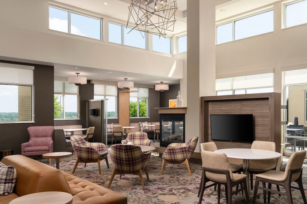 Residence Inn Milwaukee West - photo 4