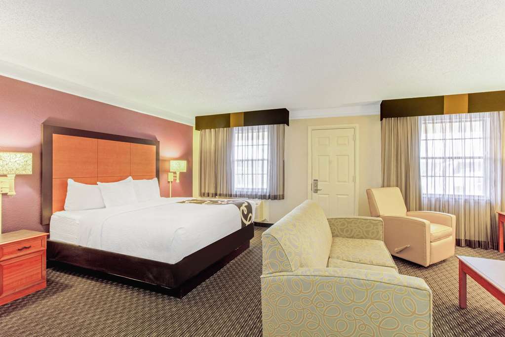 La Quinta Inn by Wyndham and Conference Center San Angelo - photo 47