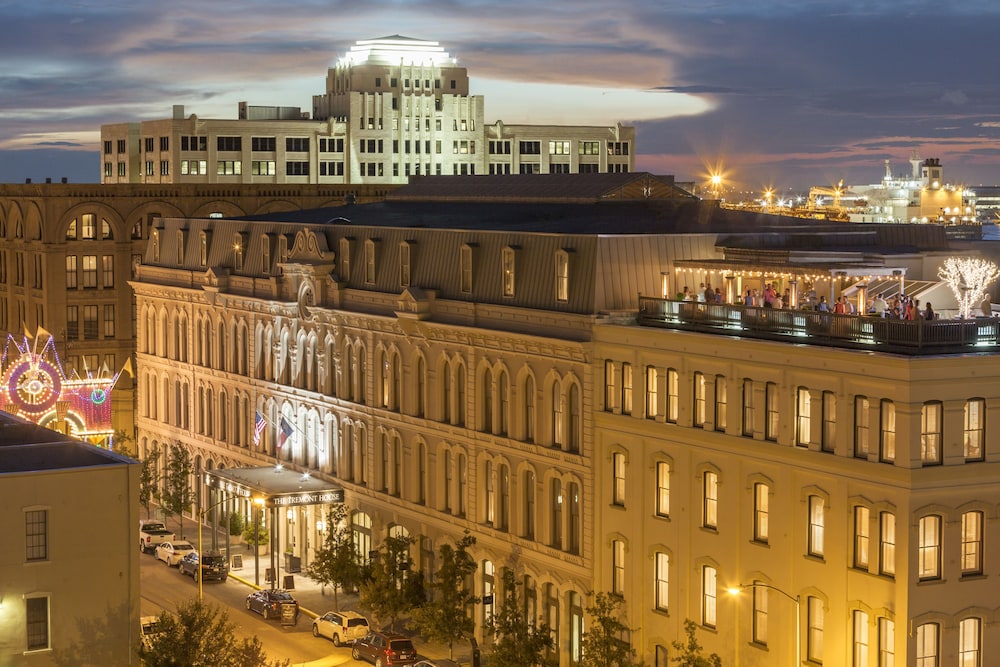 The Tremont House Galveston a Tribute Portfolio Hotel - photo 80