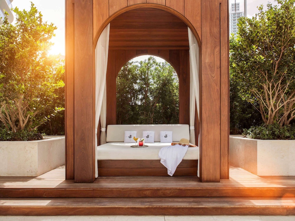 Sls Lux Brickell - photo 34