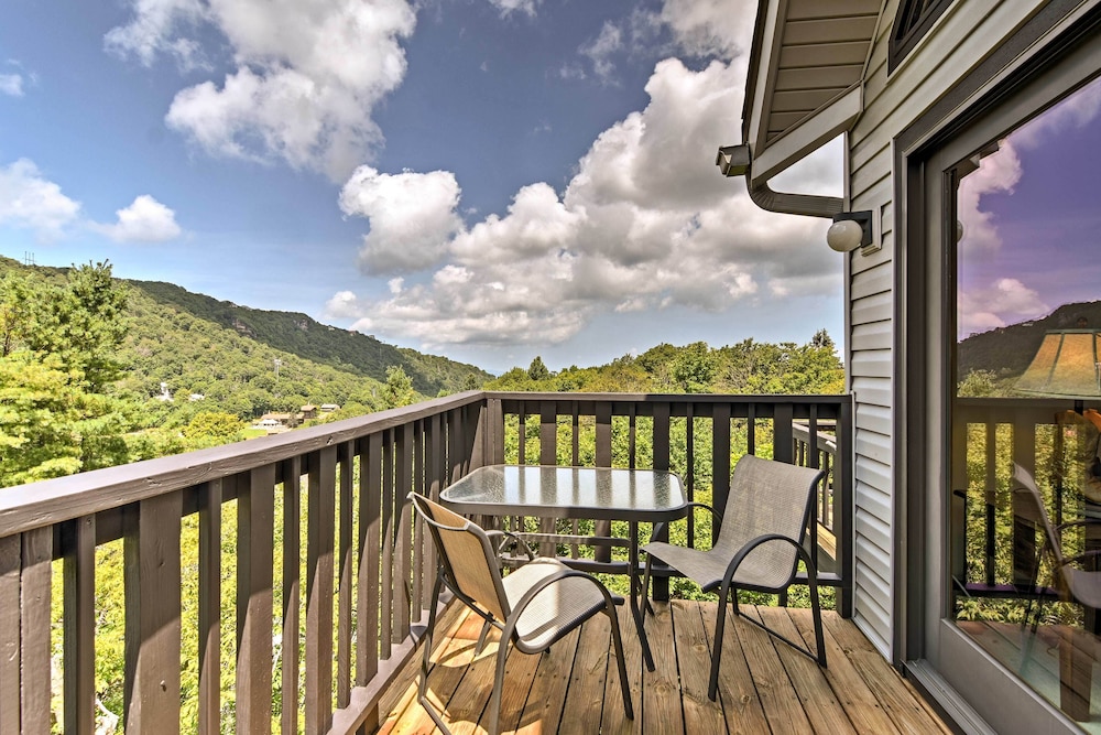 Beech Mountain Condo with Balcony Walk To Resort in Banner Elk, United States