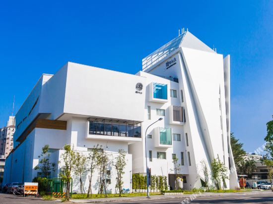 Sun Dialogue Hotel by Cosmos Creation in Jiayi Shi, Republic of China Taiwan