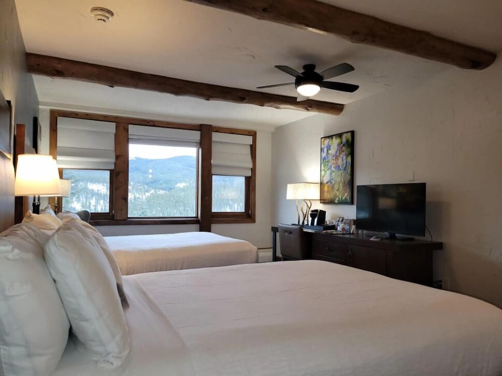 The Lodge at Breckenridge - photo 18