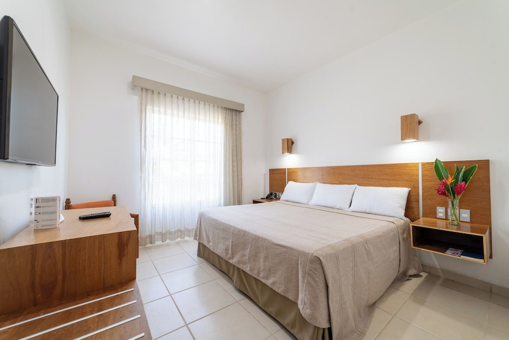Hotel Castillo Huatulco & Beach Club
