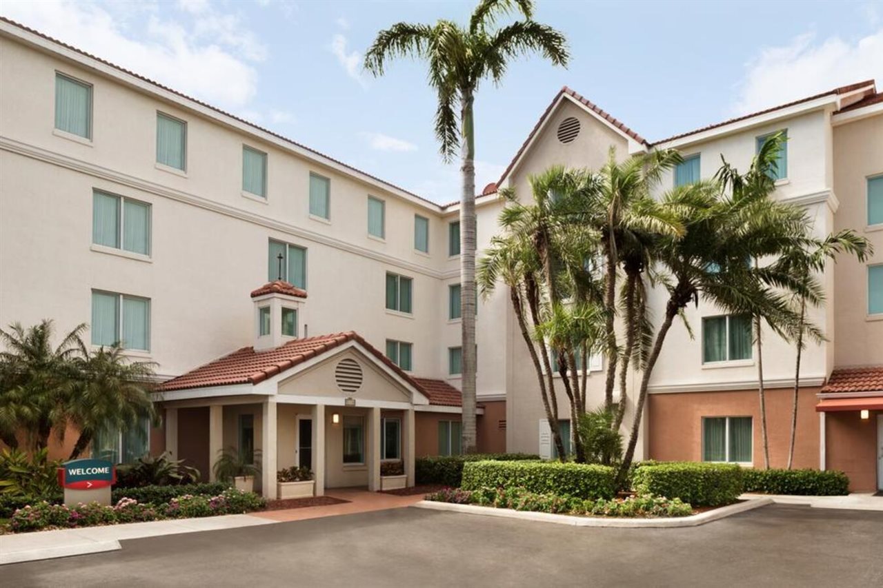 Towneplace Suites by Marriott Boca Raton - photo 2