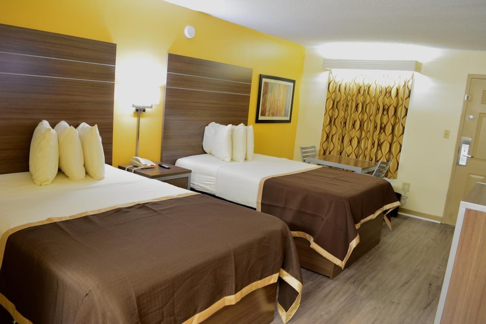 Southern Inn Lumberton - photo 30