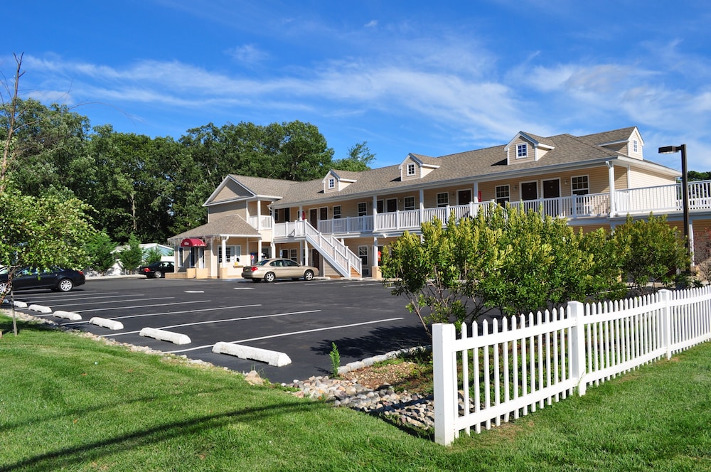 At 9 Motel — hotel in Howell