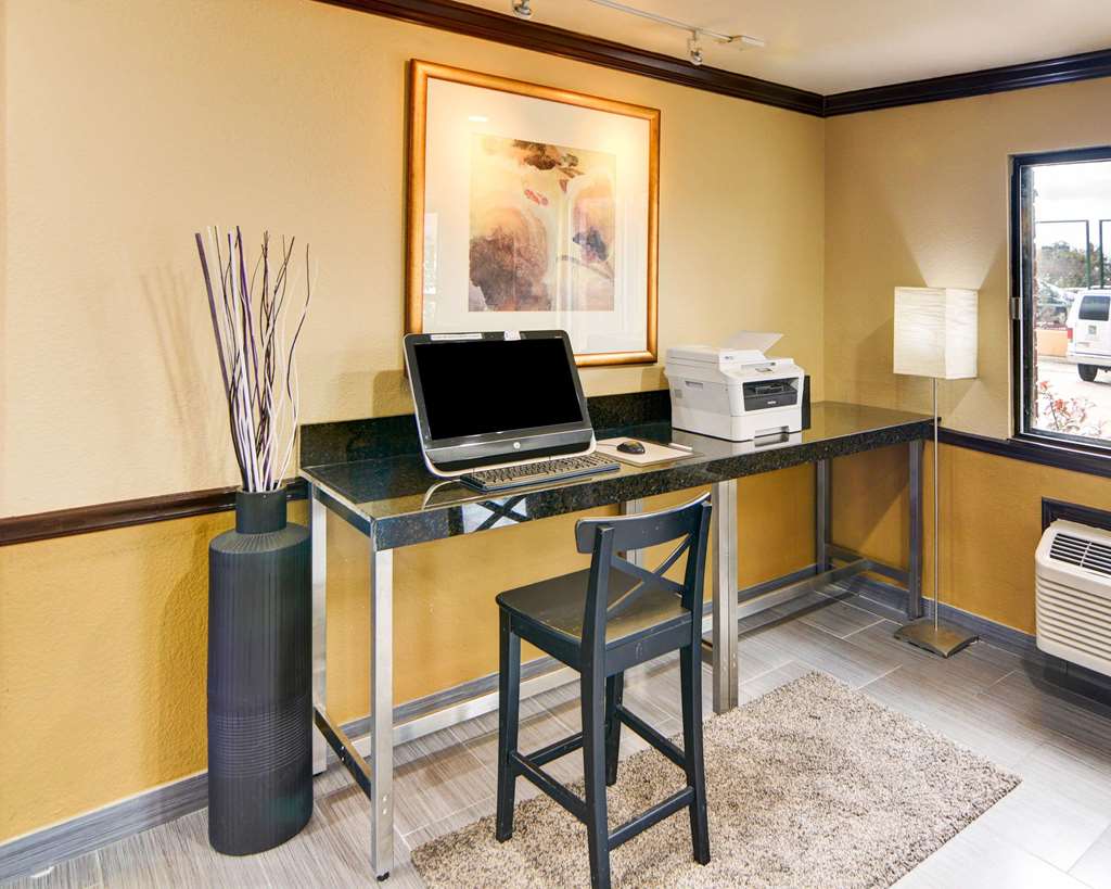 Quality Inn DFW Airport North - photo 29